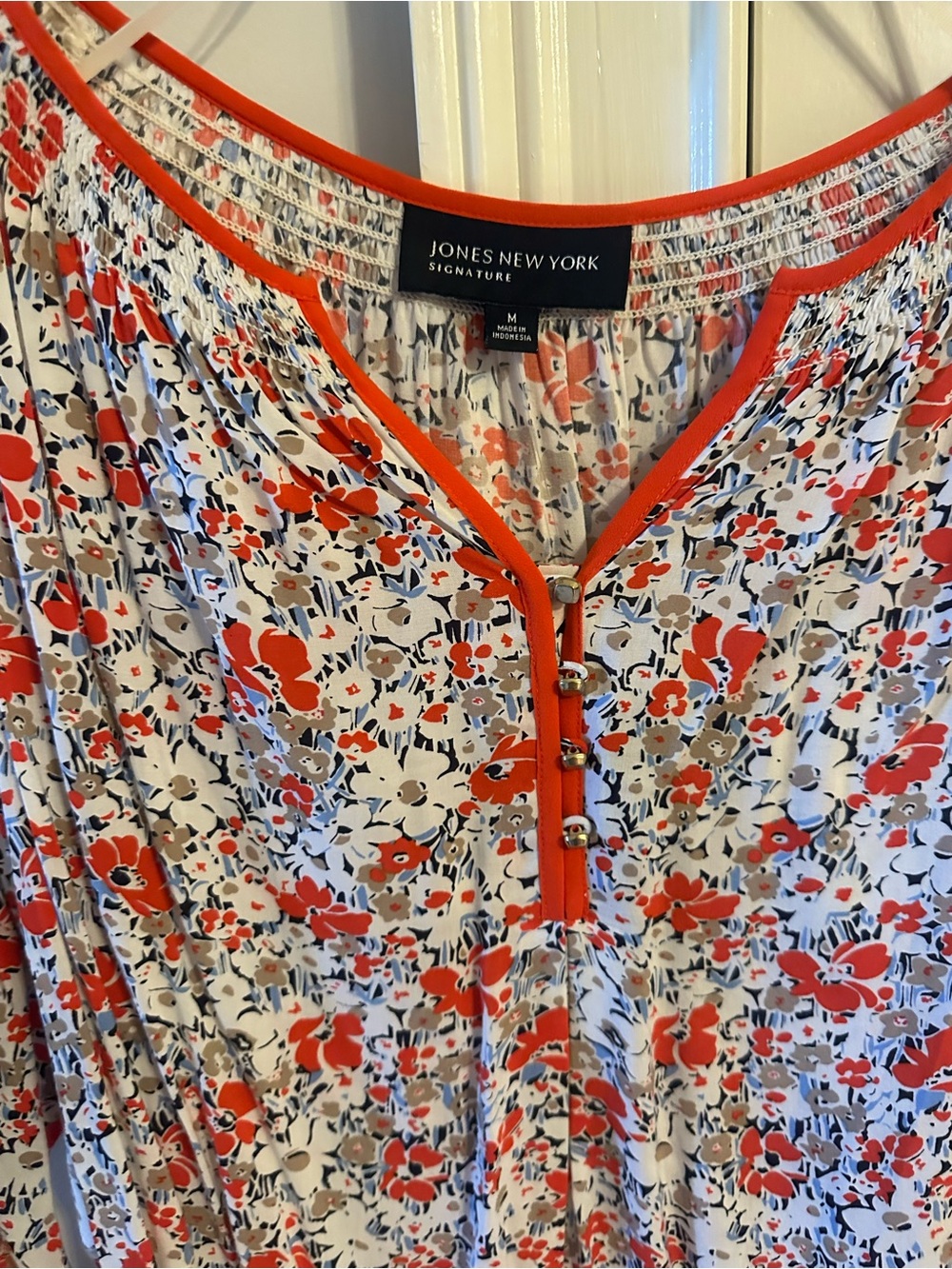 Jones New York Red & Cream Floral Button-Front Blouse - Picture 8 of 12